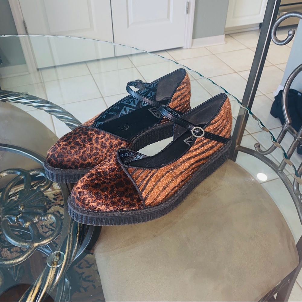 T.U.K. Mary Janes Creepers Animal print Size 8.5
